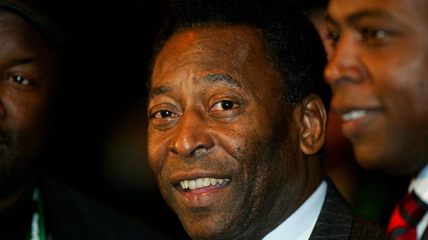 Pele congratulated Messi!