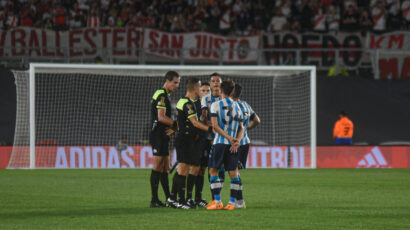 River had everything, so he was left without a victory at the “Monumental”