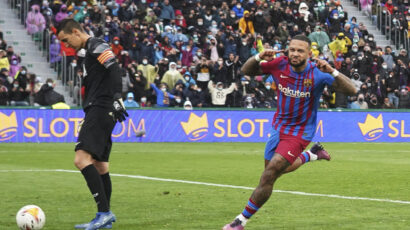 Barcelona from the penalty spot to victory over Elche!