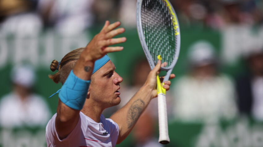 TSITSIPAS HONEST FOR THE 1st TIME: Novak is the greatest player to ever hold a racket in history!
