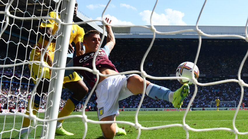 GERRARD VS LAMPARD: Aston Villa is better than Everton, three points in the pocket!