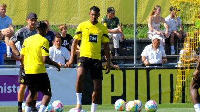Haller is back on the pitch for Borussia Dortmund