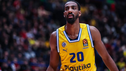TROUBLE FOR MACCABI: Austin Hollins finished the season