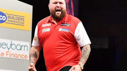 Michael Smith Claims Victory in Week Three of the 2023 Premier League
