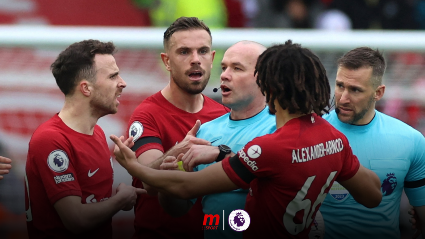 Liverpool Defender Elbowed in Controversial Incident During Draw with Arsenal