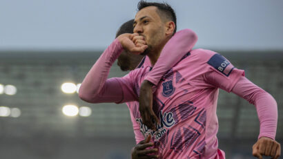 McNeil Shines as Everton Crush Brighton: A Resounding Triumph to Lift Toffees!