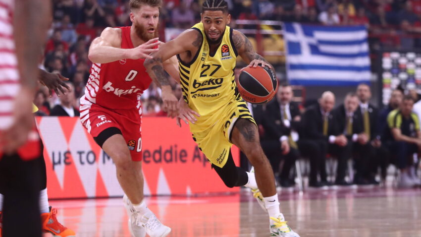 The Latvian, the revelation of the FIBA World Cup, suffered a serious injury!