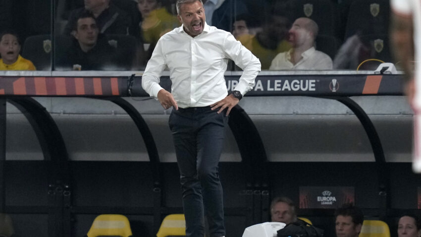 Steijn got fired from Ajax