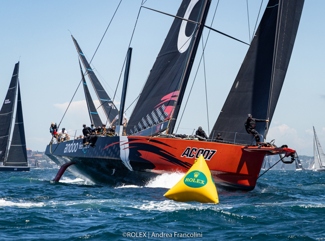 Rolex Sydney Hobart Yacht Race poised to provide two thrilling finales