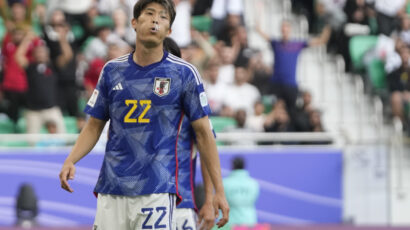 Tomiyasu extends contract with Arsenal