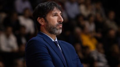 Valencia sinking deeper