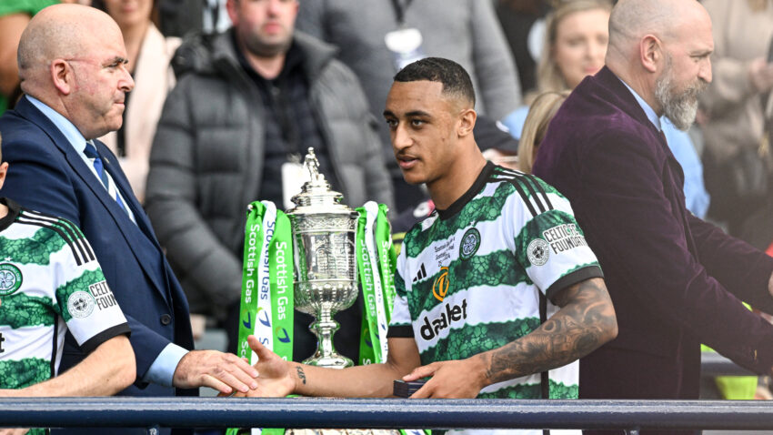 Celtic leave it late to beat Rangers and win Scottish Cup