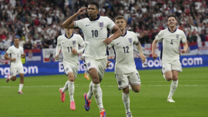 Bellingham heads Three Lions to opening victory