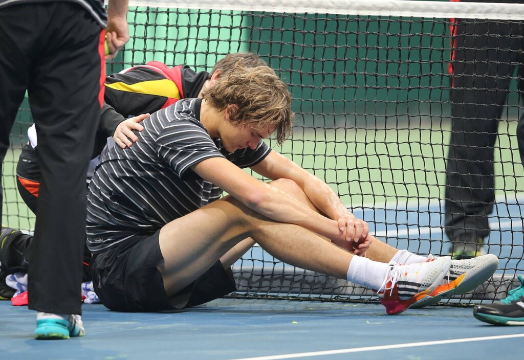 Zverev'S Injury Remains Unhealed, Yet He Is Optimistic About Defending His Paris Title | Maltasport.mt
