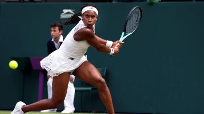 Injuries and in-form stars set stage for Wimbledon drama