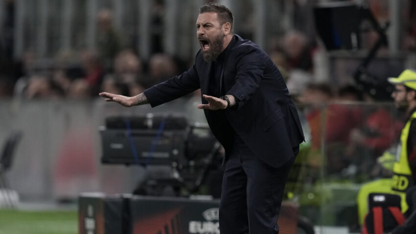 Tension in Rome as De Rossi clashes with Mancini and Cristante during training
