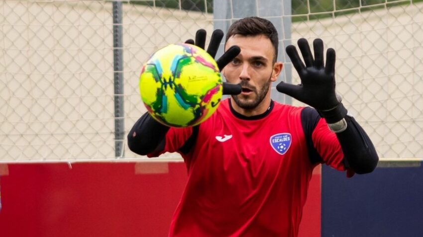Spanish goalkeeper joins Floriana FC