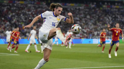 AC Milan sign Adrien Rabiot until 2028