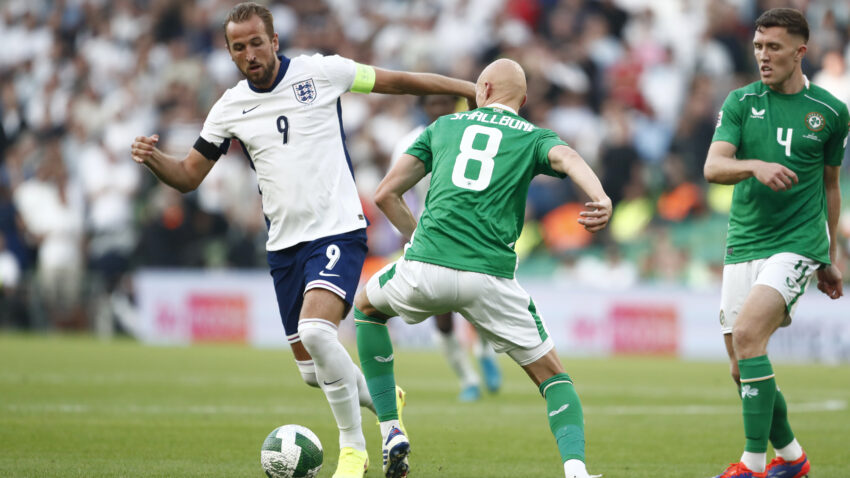 England triumphs over Ireland 2-0 in Carsley's debut match
