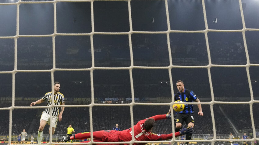 Inter and Juventus face off in crucial Italian Derby on Matchday 9