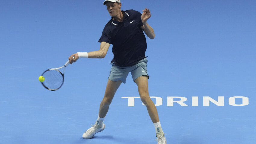 Sinner makes strong start at Torino ATP Finals
