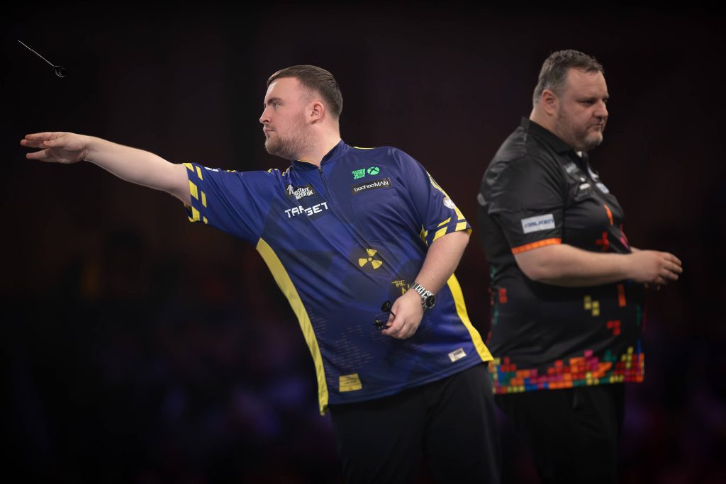 Littler Edges Joyce In Thrilling Match To Reach Quarter-Finals | Maltasport.mt