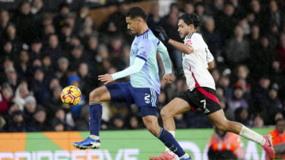 Saliba rescues point for Arsenal in London derby