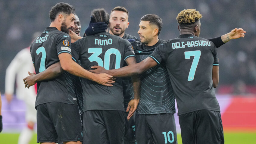Lazio top group with win against Ajax