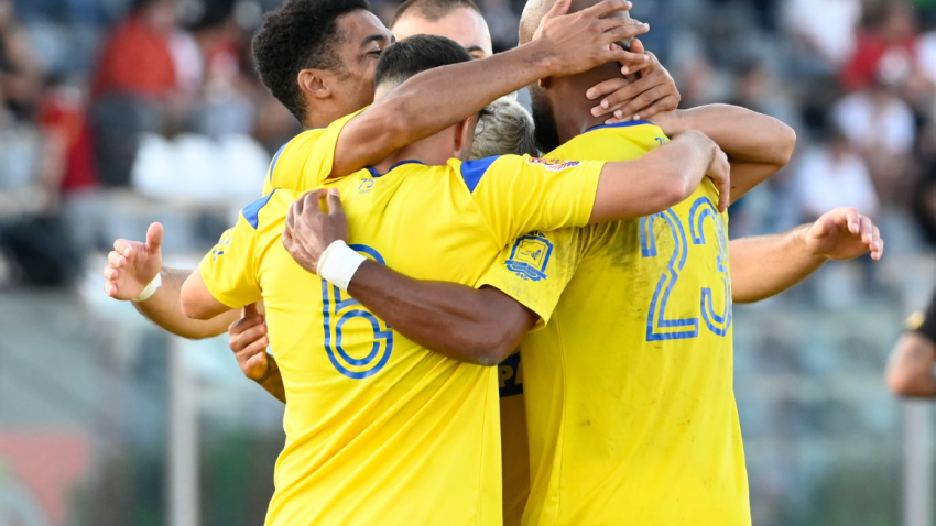 Gomes' brace secures victory for Marsaxlokk