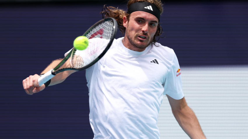 Tsitsipas upset in Australian Open first round