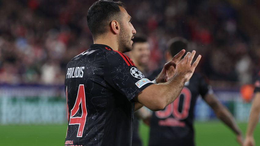 Vangelis Pavlidis once again the hero for Benfica against Monaco