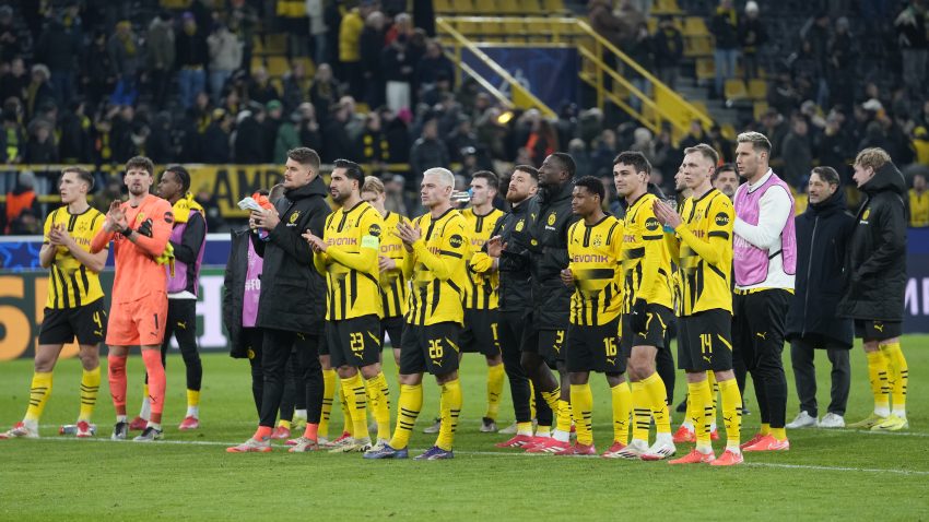 Goalless draw enough for Dortmund
