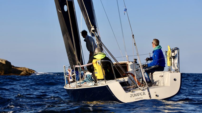 Juniper win in the Thomas Smith Tiple Handed Night Race