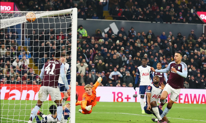 Aston Villa knock Tottenham out of the FA Cup