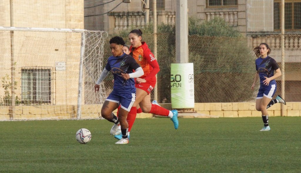 Swieqi United Move Top As Hibernians Fall To Late Penalty | Maltasport.mt
