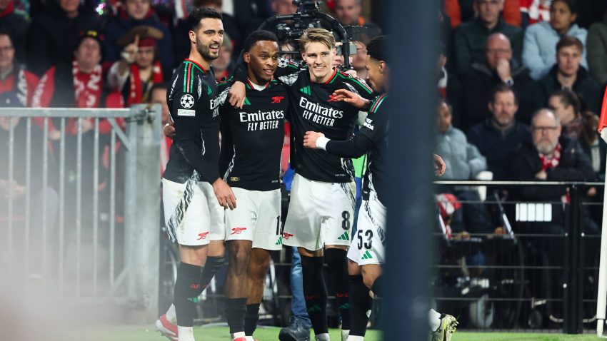 Arsenal in seventh heaven against PSV Eindhoven