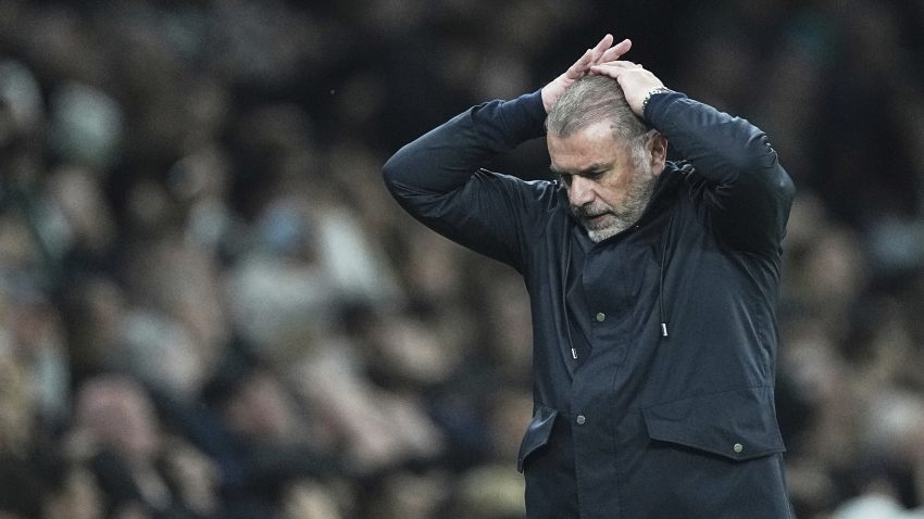 Forest sink Spurs to reclaim third place