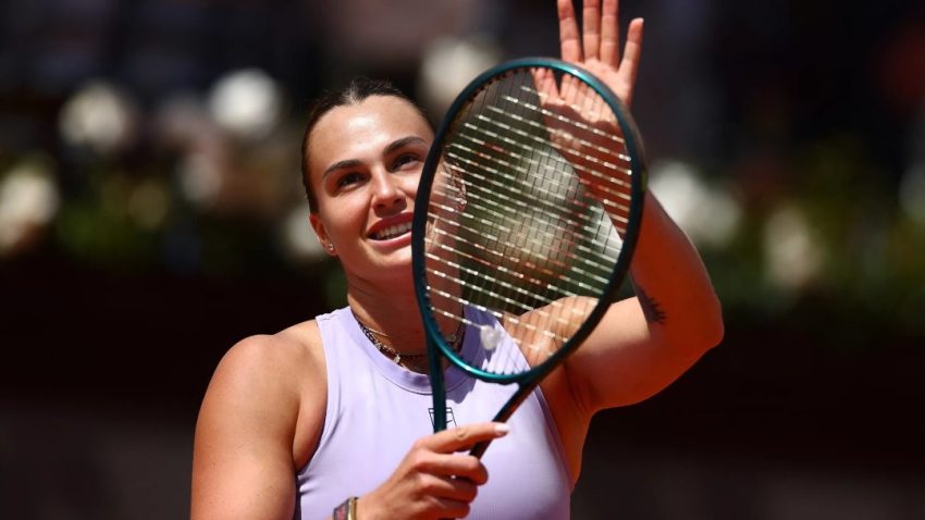 Sabalenka fights back to reach Italian Open last 16