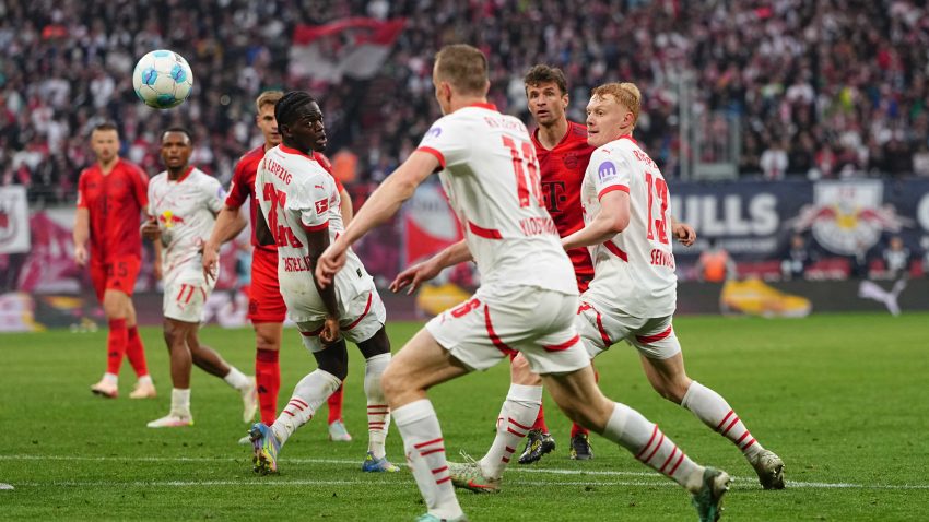 Late Leipzig equaliser delays Bayern’s title party