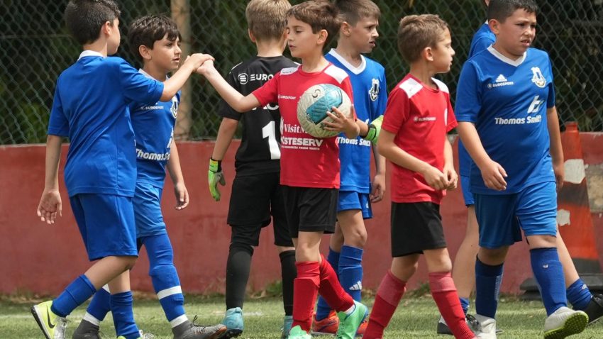 Encouraging positive behavior in youth football