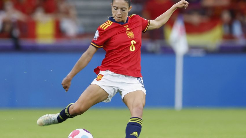 Aitana Bonmatí hospitalized with viral meningitis ahead of Euro 2025
