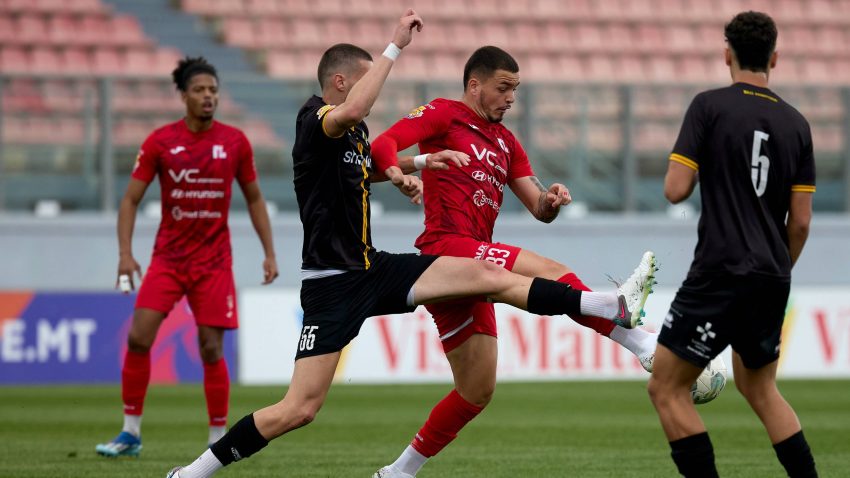 Key defender João Moura extends Naxxar Lions stay