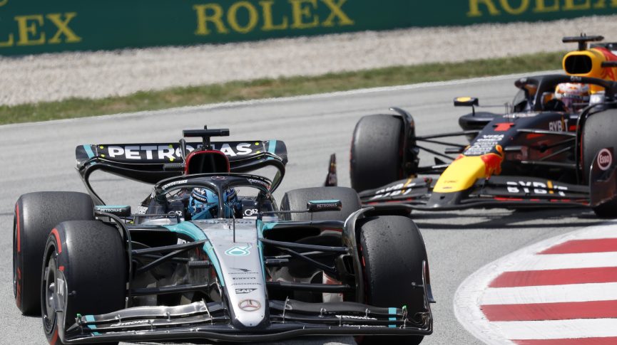 Russell calls Verstappen's driving reckless