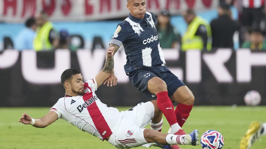 River Plate held, Fluminense fight back