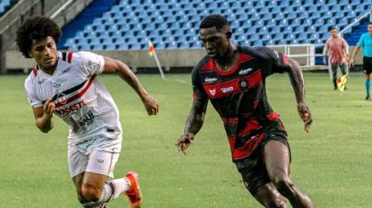 Hibernians sign Brazilian winger Cleiton Robozão