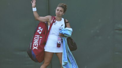 Paolini knocked out in shock defeat to Rakhimova