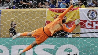 Donnarumma’s future in the balance as Manchester clubs circle