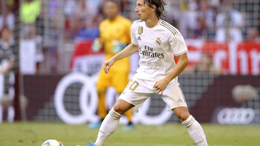 Luka Modrić joins AC Milan in confirmed transfer deal