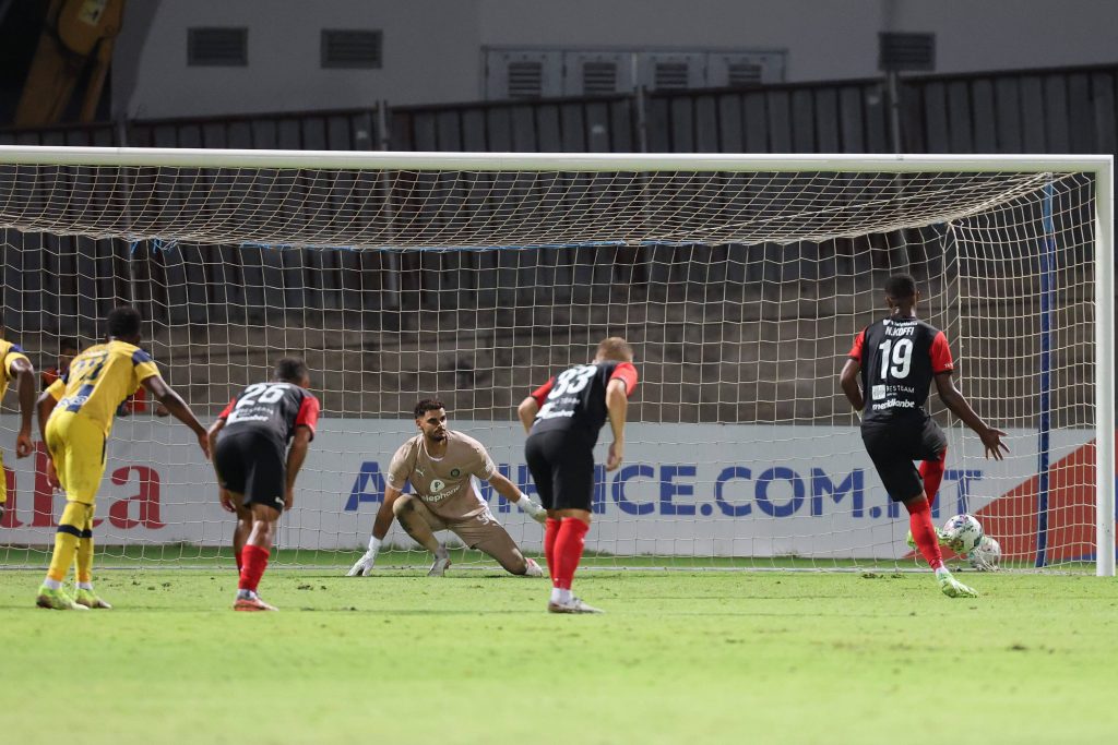 Ħamrun Spartans Suffer Late Heartbreak Against Maccabi Tel Aviv | Maltasport.mt