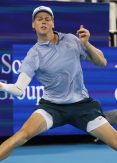 Sinner sweeps past Auger-Aliassime to begin ATP Finals title defence in style